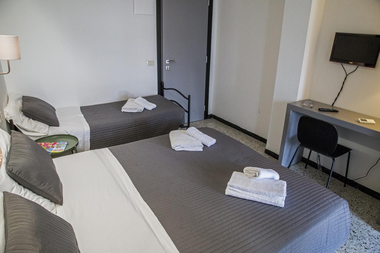 Hotel Hollywood Riccione Exteriér fotografie